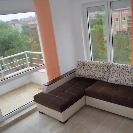 Apartment Holiday Shalimar Bay Chernomorets